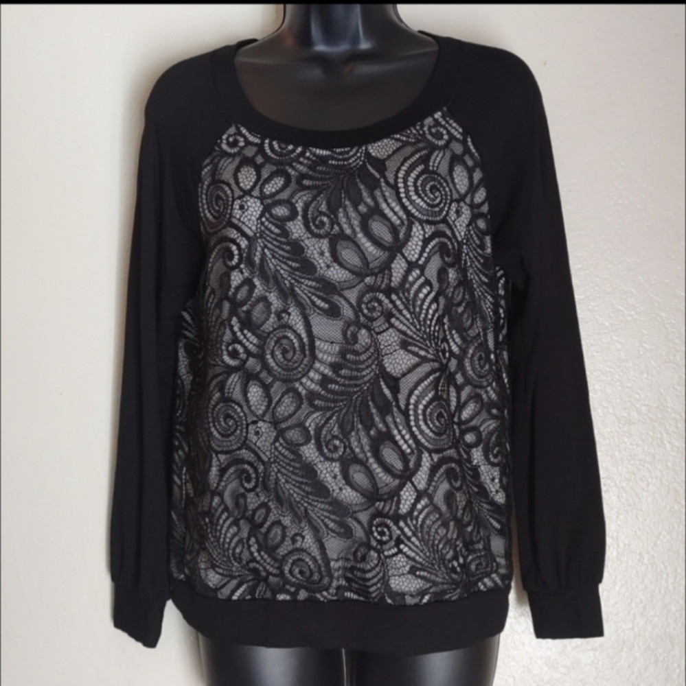 Women's black lace Trina Turk sweatshirt sweater top size small petite